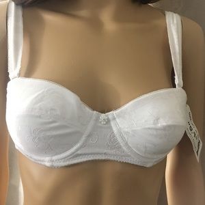 White Vintage Bra New with Tags 34A